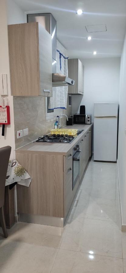 One Bed Room Apartment With Terrace Marsaskala Exterior photo