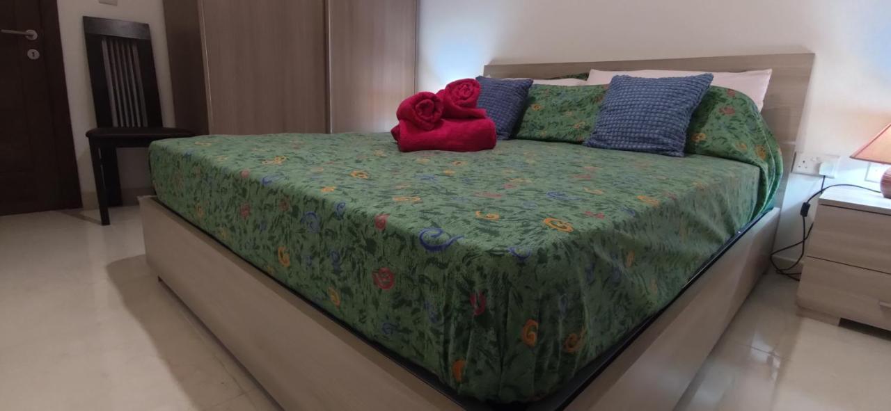 One Bed Room Apartment With Terrace Marsaskala Exterior photo