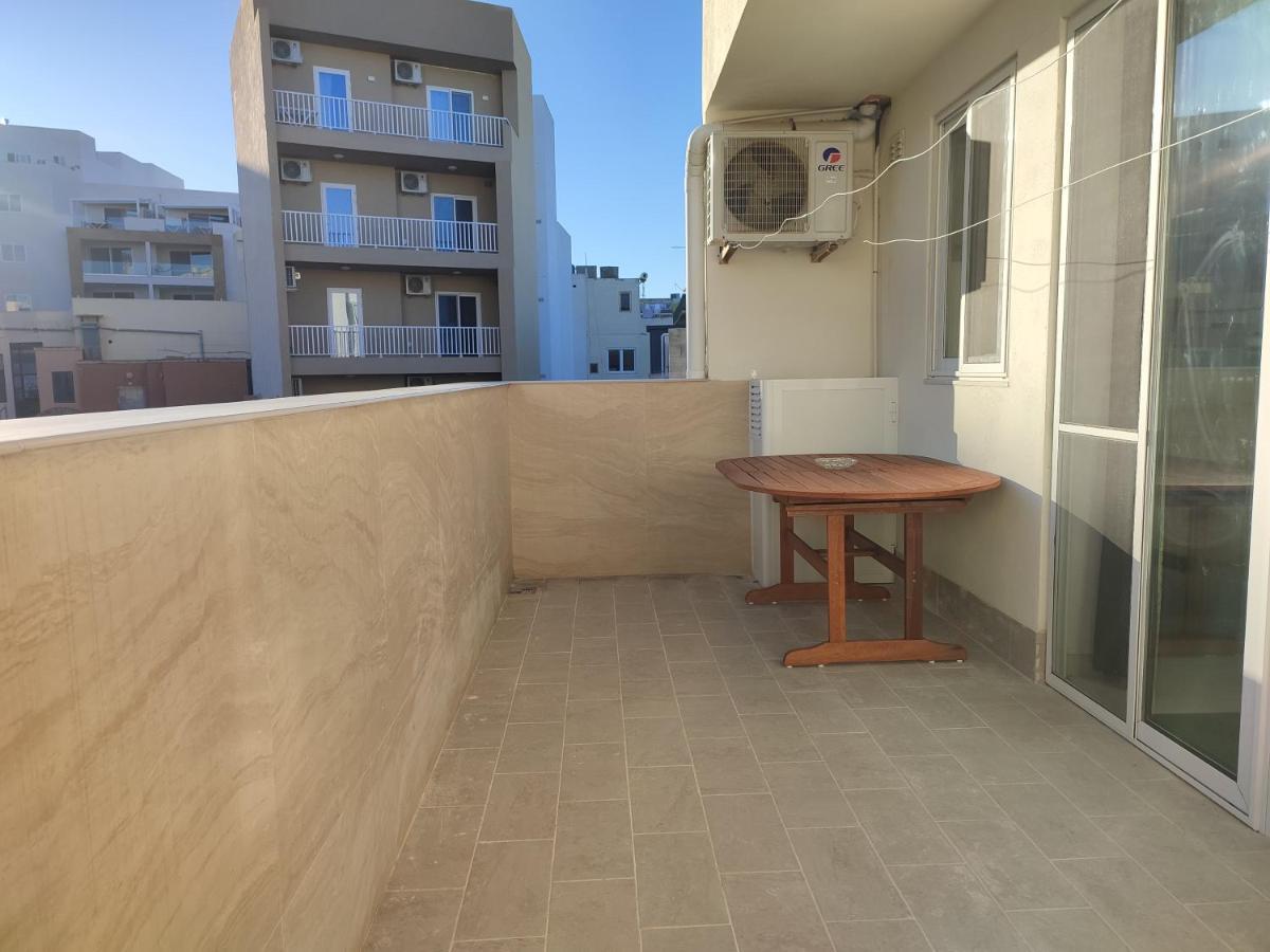 One Bed Room Apartment With Terrace Marsaskala Exterior photo