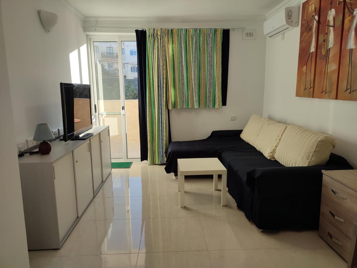 One Bed Room Apartment With Terrace Marsaskala Exterior photo